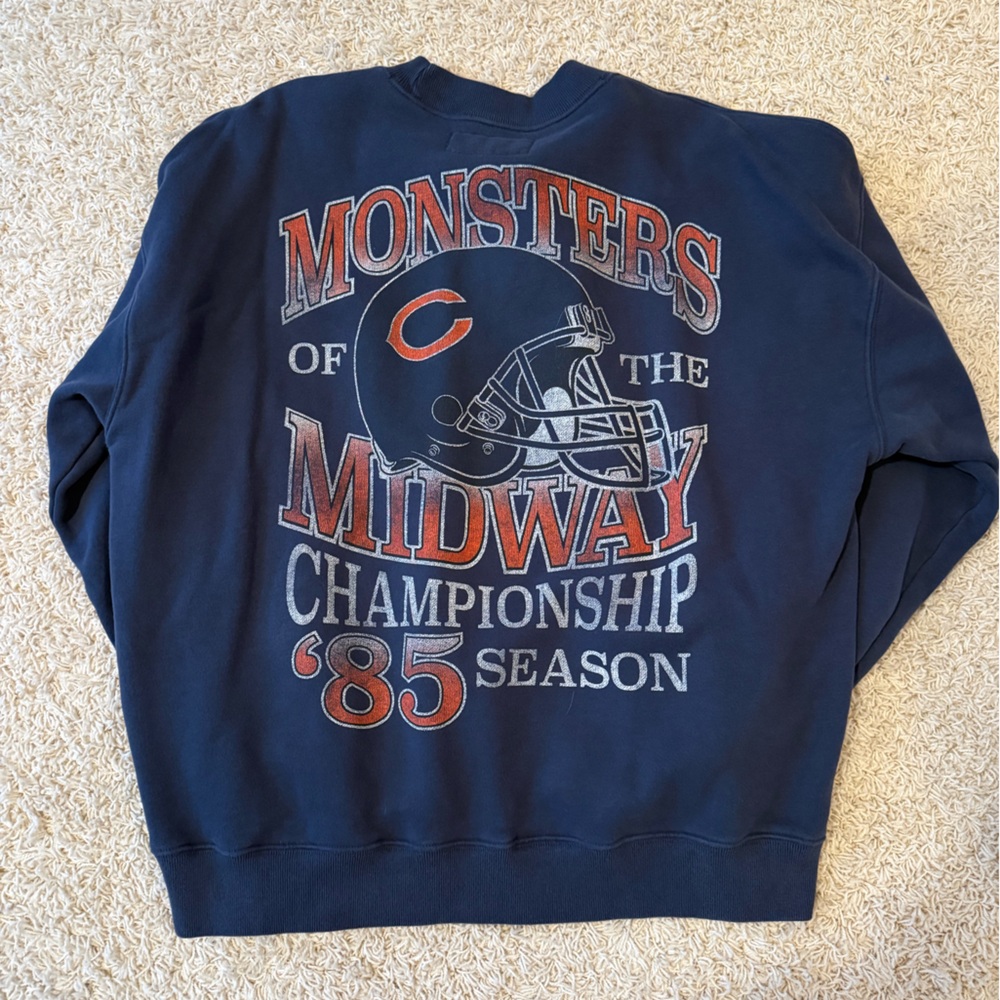 Abercrombie & Fitch Navy Chicago Bears Sweatshirt - Picture 2 of 3